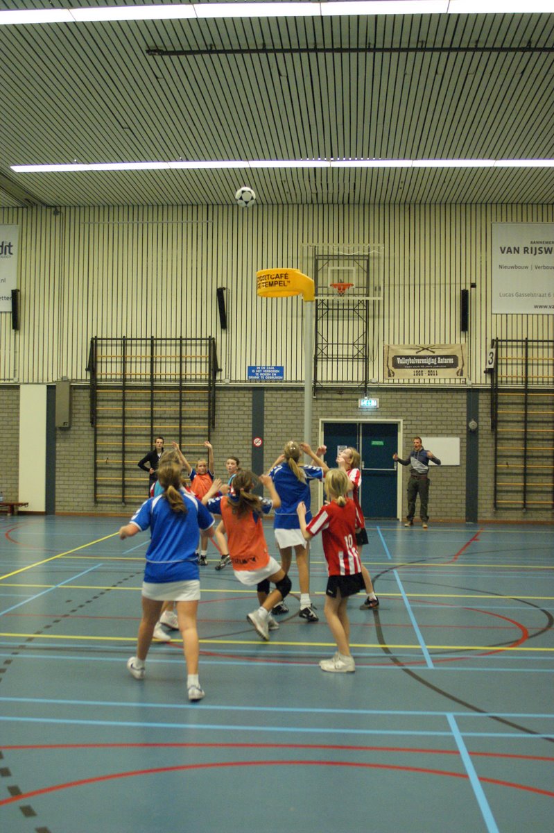 Korfbal C3  26 november-22.JPG